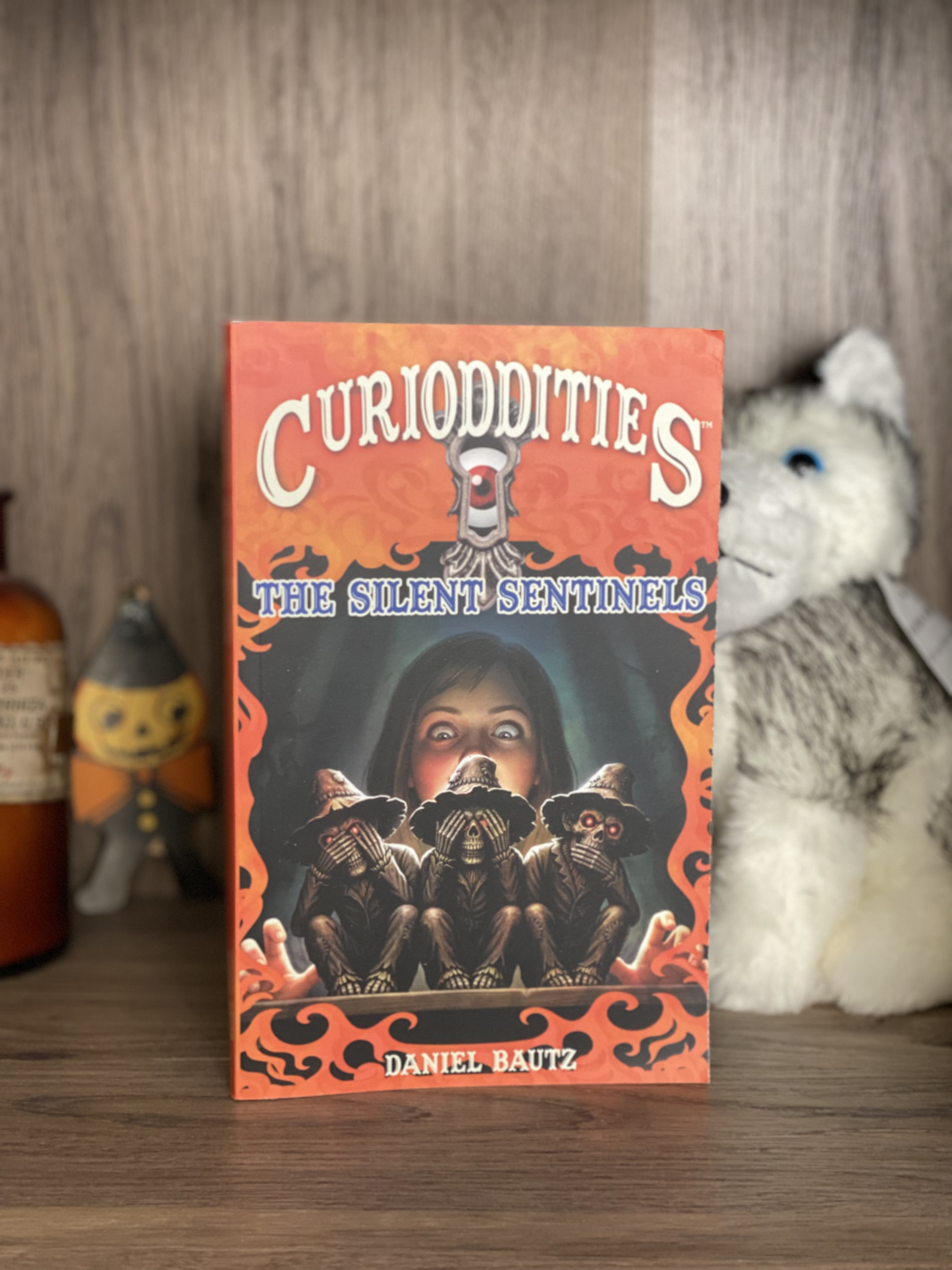 Middle-Grade Horror Novel – The Silent Sentinels: Curioddities Book 2 by Daniel Bautz – Signed Paperback